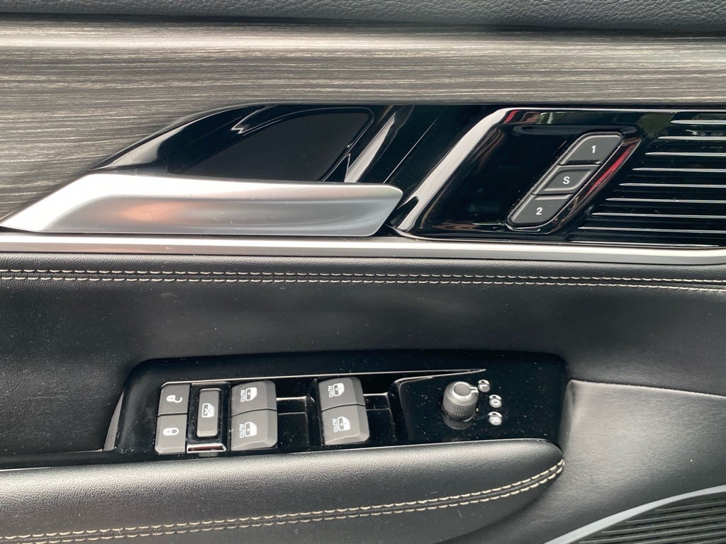 2024 Jeep Wagoneer Series III