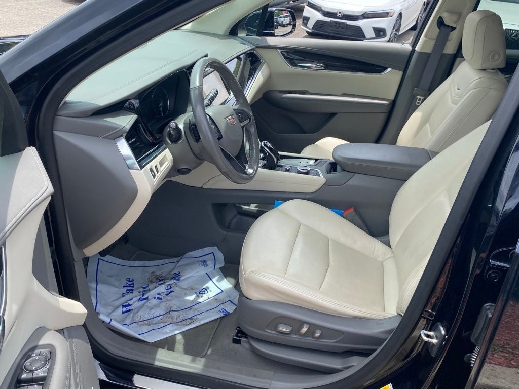 2021 Cadillac XT6 Premium Luxury