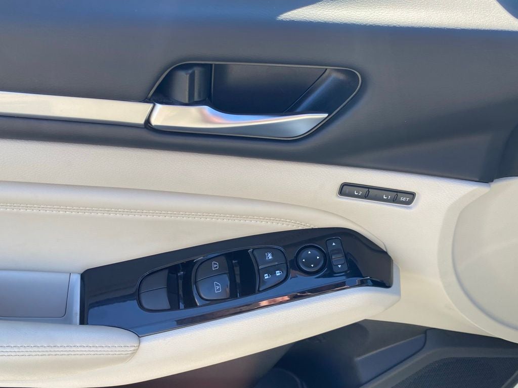 2022 Nissan Altima 2.5 Platinum