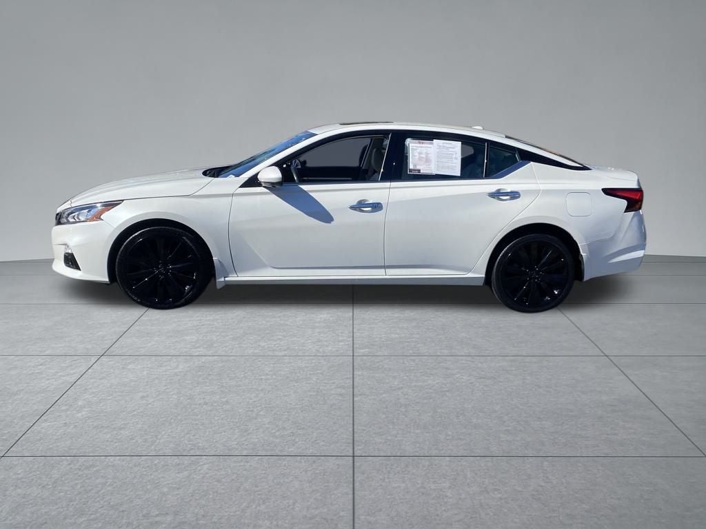 2022 Nissan Altima 2.5 Platinum