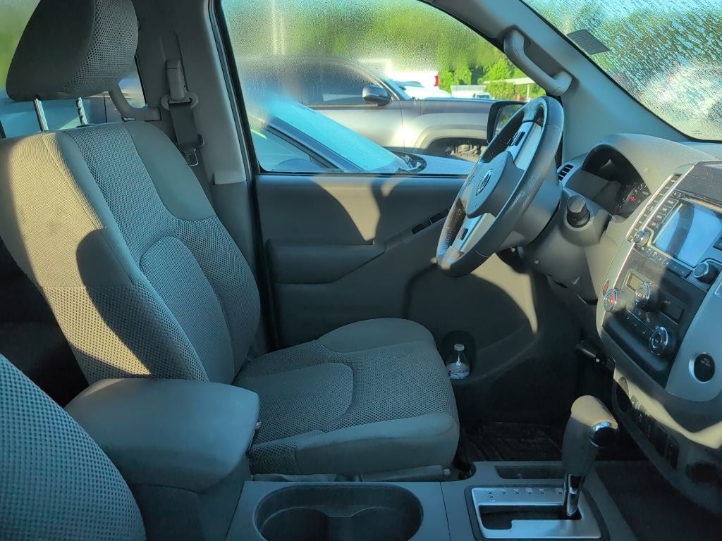 2016 Nissan Frontier SV