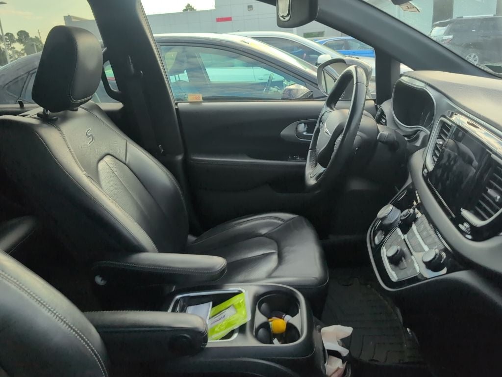 2020 Chrysler Pacifica Touring L Plus