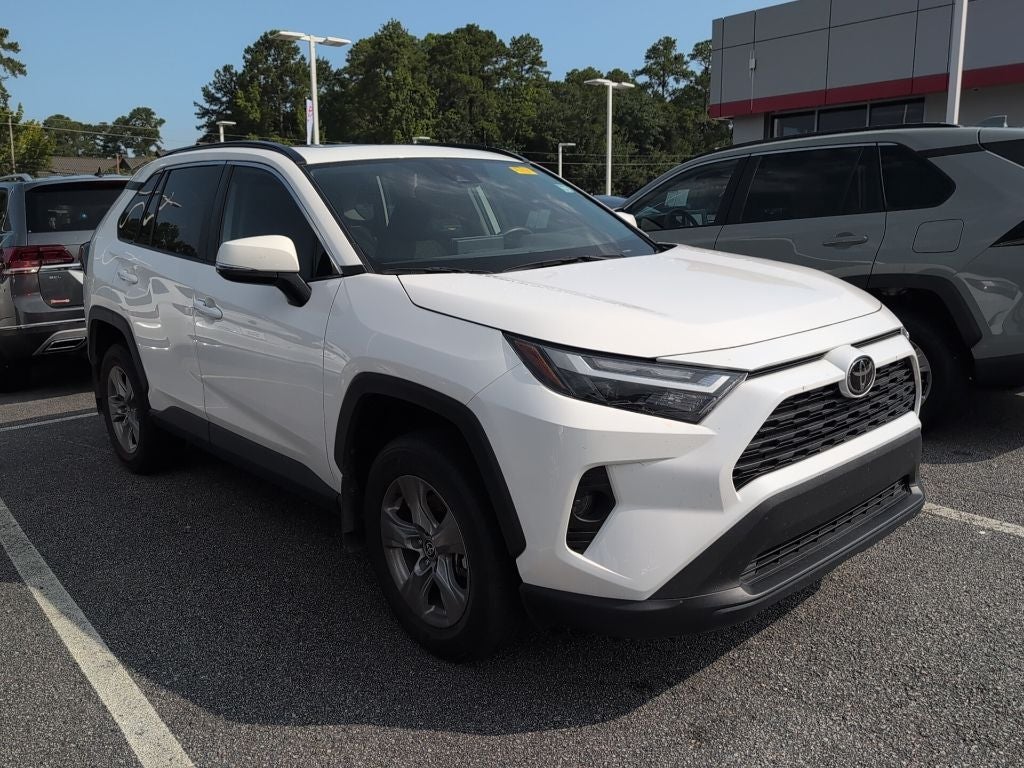 2024 Toyota RAV4 XLE