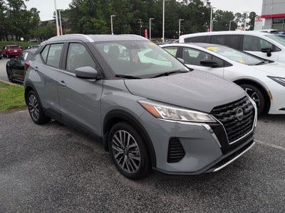 2023 Nissan Kicks SV
