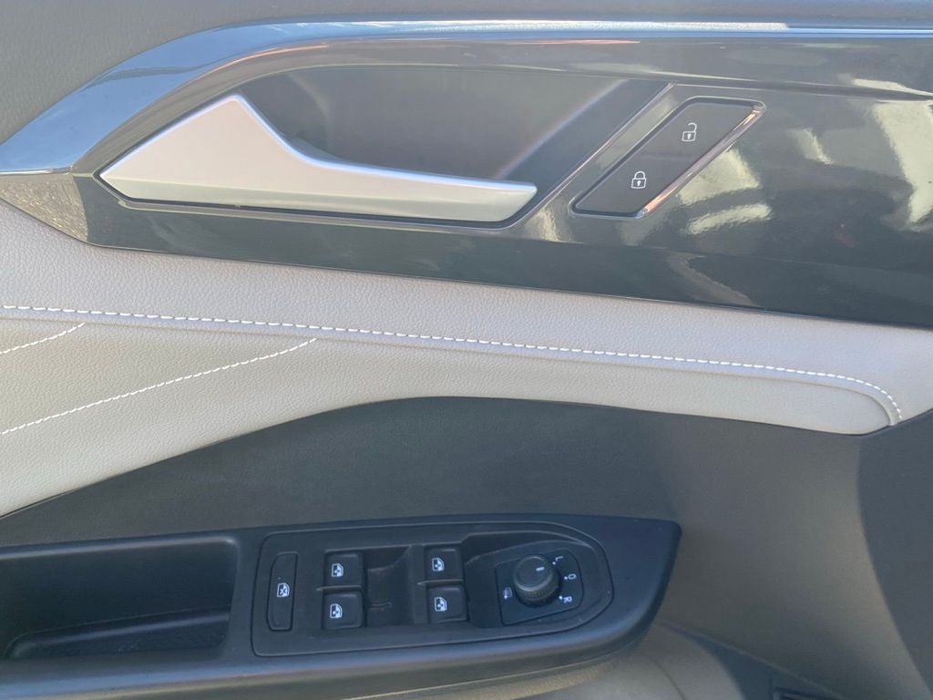 2024 Volkswagen Taos 1.5T SEL