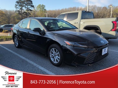 2025 Toyota Camry Hybrid LE