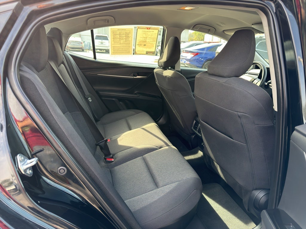 2025 Toyota Camry Hybrid LE