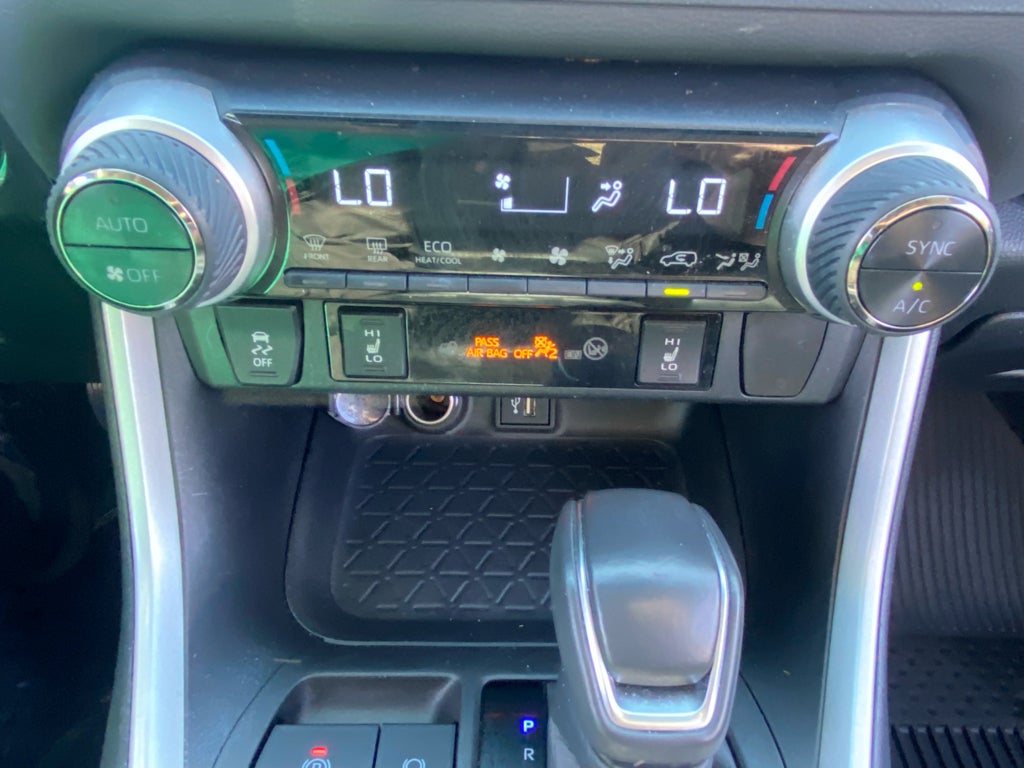 2023 Toyota RAV4 Hybrid Hybrid XLE Premium