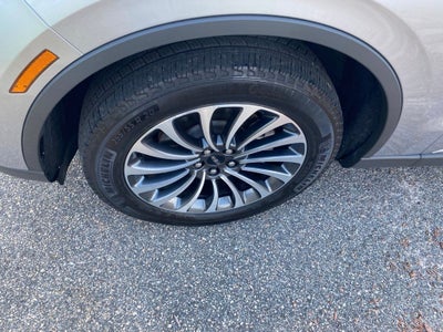2022 Lincoln Aviator Standard