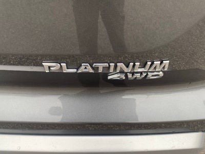 2023 Nissan Pathfinder Platinum