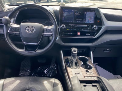 2021 Toyota Highlander Hybrid Hybrid Platinum