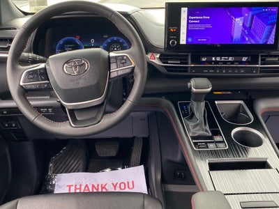 2025 Toyota Sienna XSE 7 Passenger