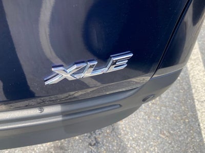 2025 Toyota Sienna XLE 8 Passenger