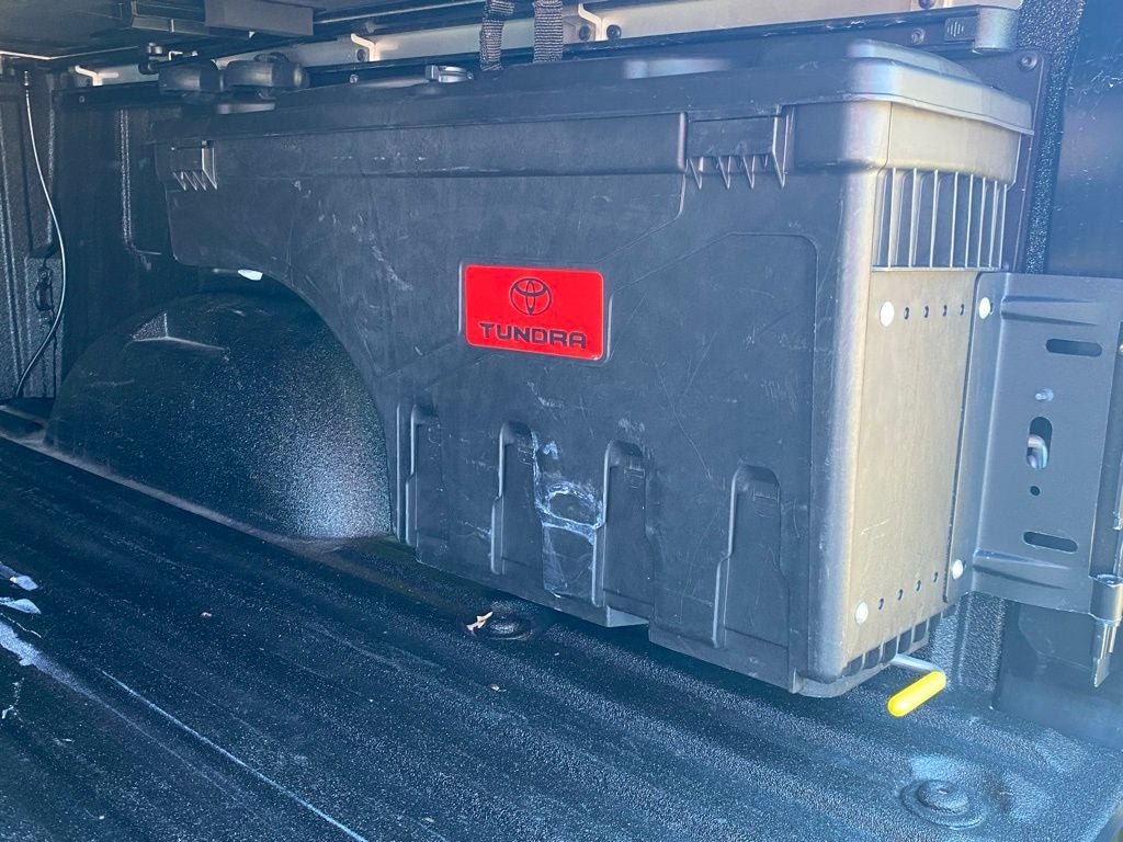 2023 Toyota Tundra Hybrid Platinum