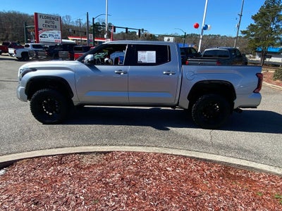 2023 Toyota Tundra Hybrid Platinum