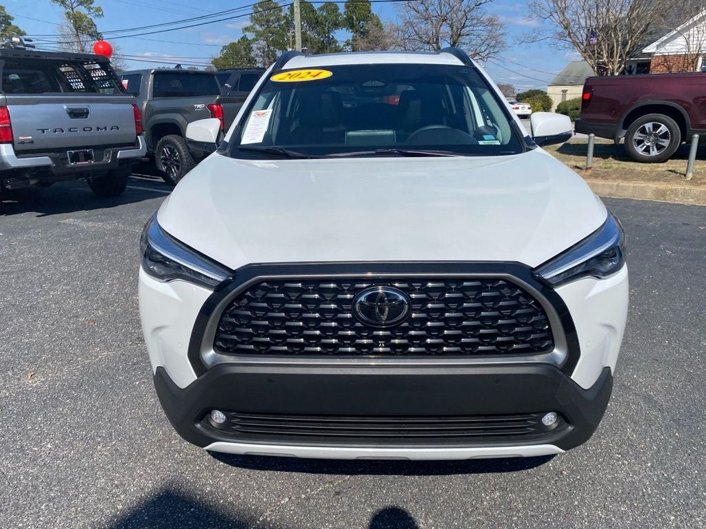 2024 Toyota Corolla Cross XLE