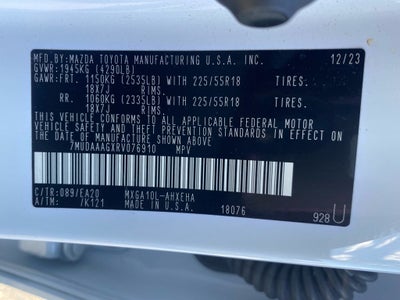 2024 Toyota Corolla Cross XLE