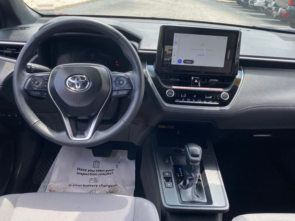 2026 Toyota Corolla Cross Hybrid SE
