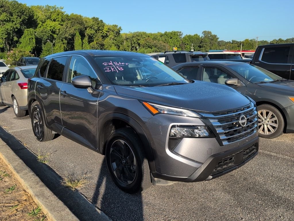2025 Nissan Rogue SV