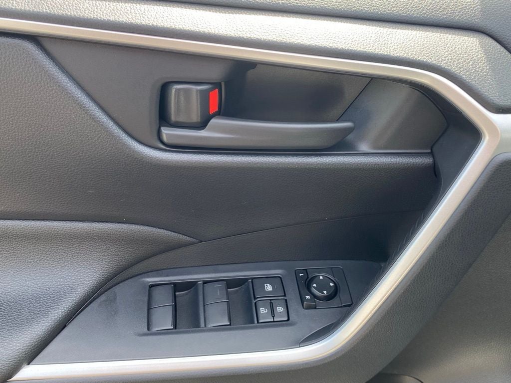 2025 Toyota RAV4 Hybrid Hybrid LE