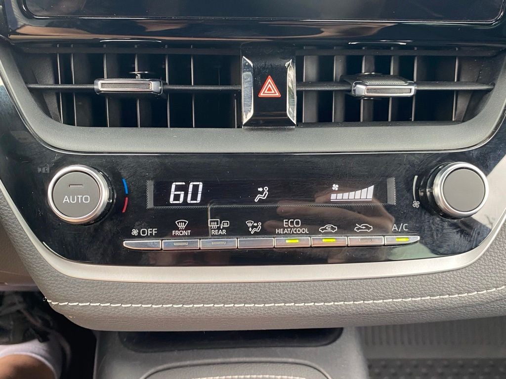2023 Toyota Corolla Hatchback SE