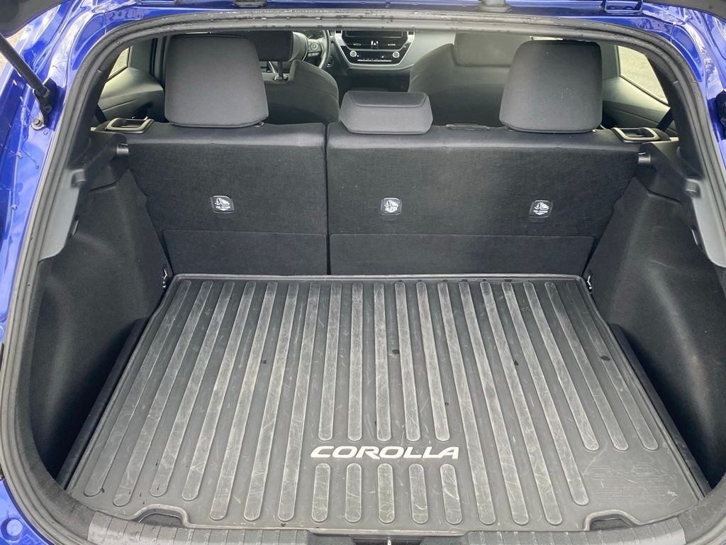 2025 Toyota Corolla Hatchback SE