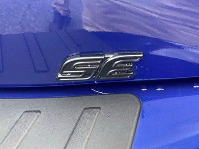 2025 Toyota Corolla Hatchback SE