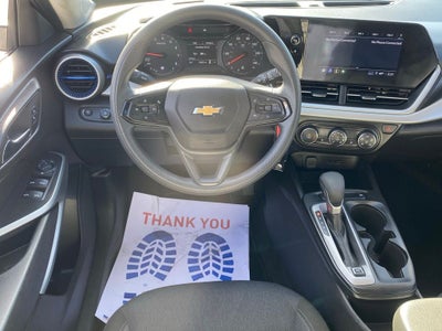 2025 Chevrolet Trax LS
