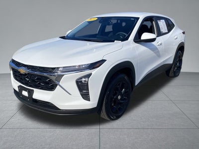 2025 Chevrolet Trax LS
