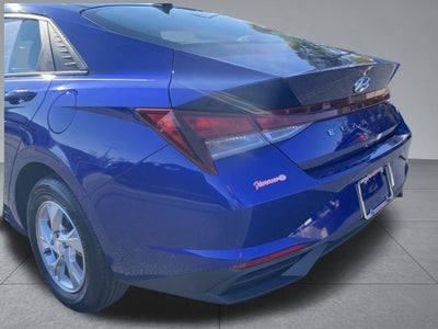 2023 Hyundai Elantra SE