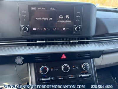 2023 Kia Carnival LX