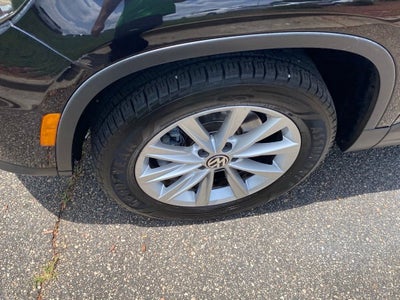 2018 Volkswagen Tiguan Limited 2.0T