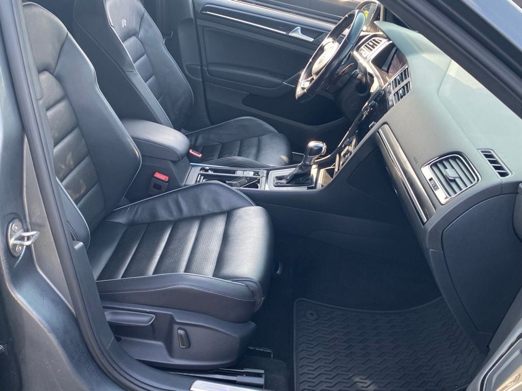 2019 Volkswagen Golf R DCC & Navigation 4Motion