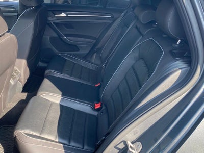 2019 Volkswagen Golf R DCC & Navigation 4Motion