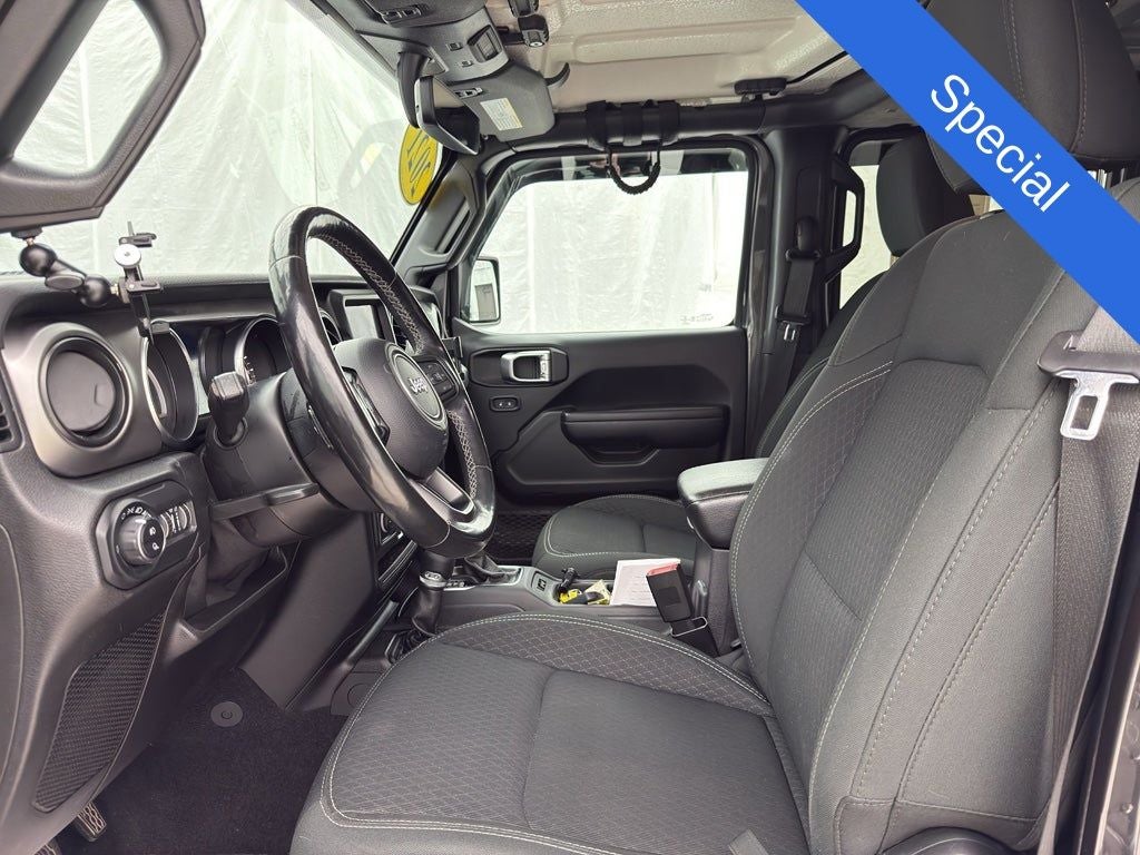 2021 Jeep Gladiator Sport