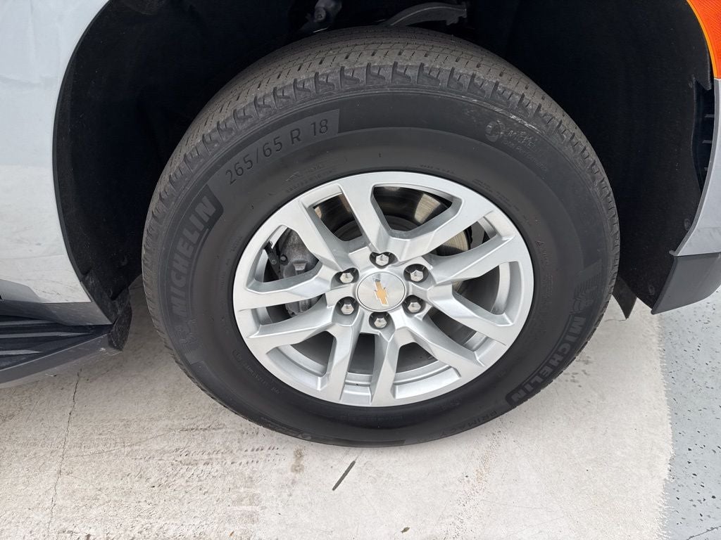 2024 Chevrolet Suburban LT