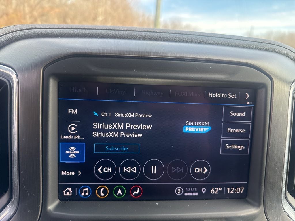 2022 GMC Sierra Limited AT4