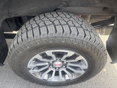 2022 GMC Sierra Limited AT4