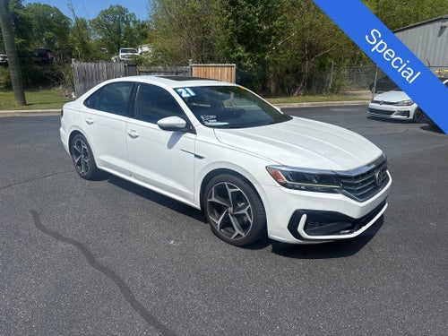 2021 Volkswagen Passat 2.0T R-Line