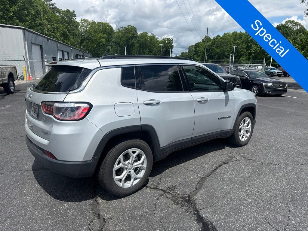 2024 Jeep Compass Latitude