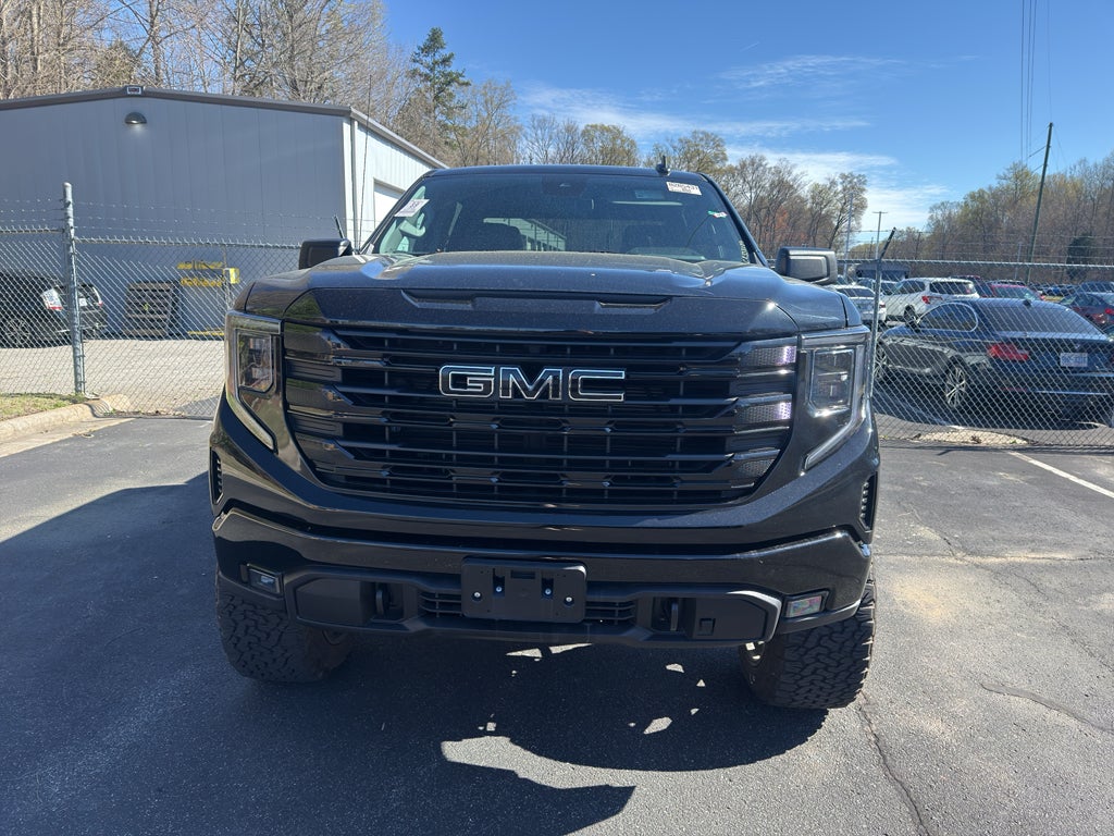 2024 GMC Sierra Elevation