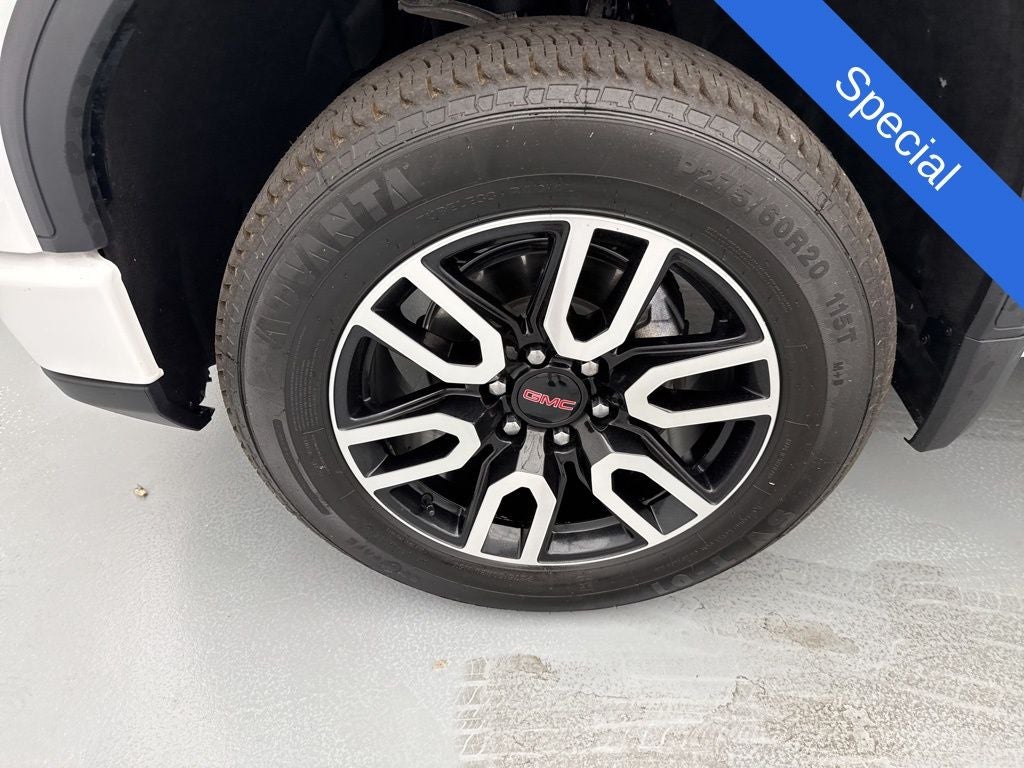 2024 GMC Sierra 1500 AT4