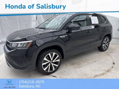 2024 Volkswagen Taos 1.5T SE