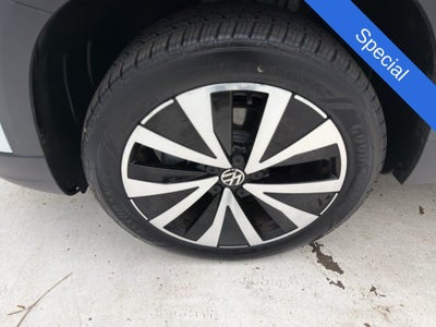 2024 Volkswagen Taos 1.5T SE