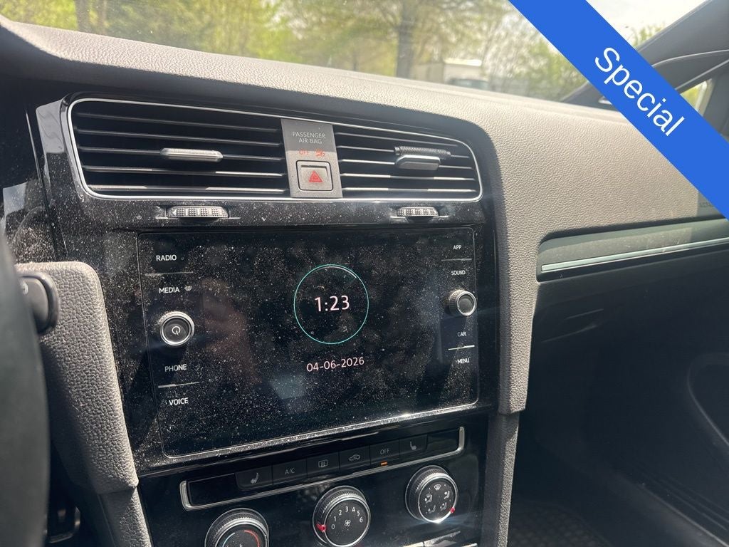 2019 Volkswagen Golf GTI 2.0T SE