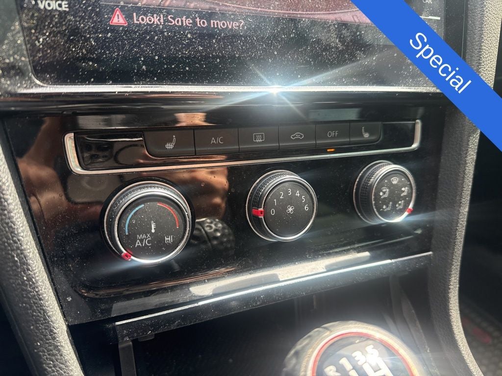 2019 Volkswagen Golf GTI 2.0T SE