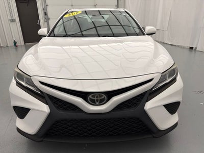 2018 Toyota Camry SE