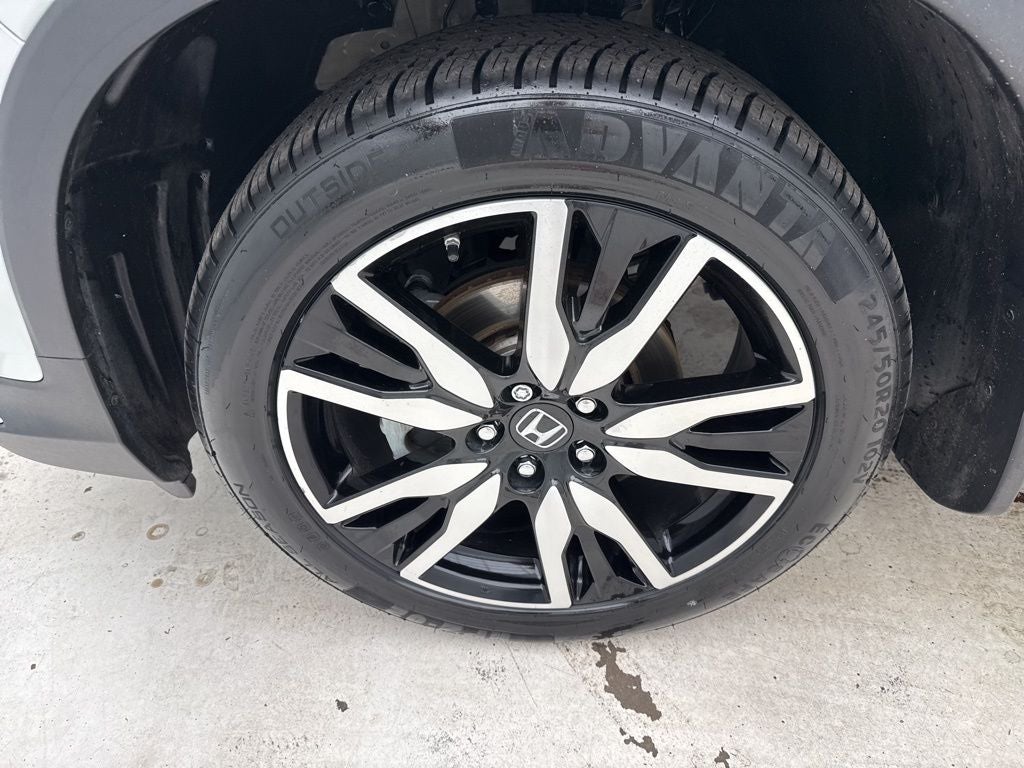 2022 Honda Pilot Touring 8 Passenger