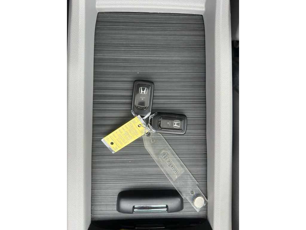 2021 Honda Pilot Touring 8 Passenger