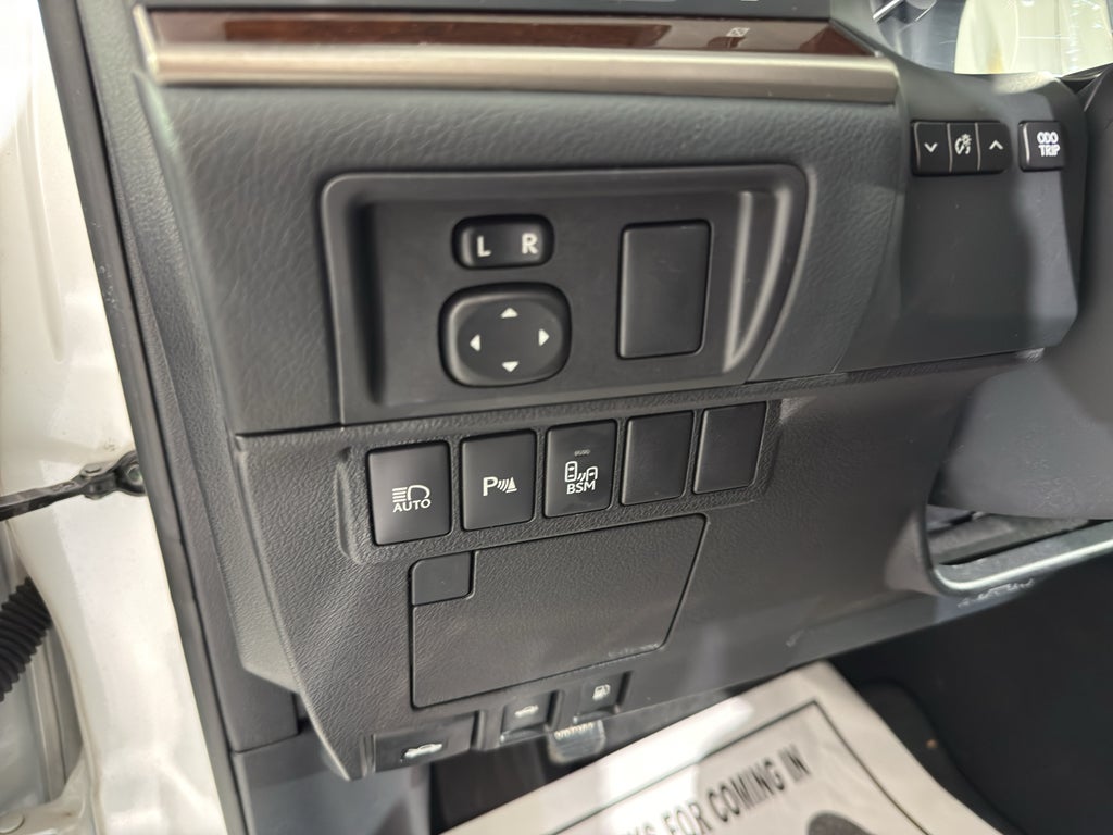 2017 Lexus ES 350 Base